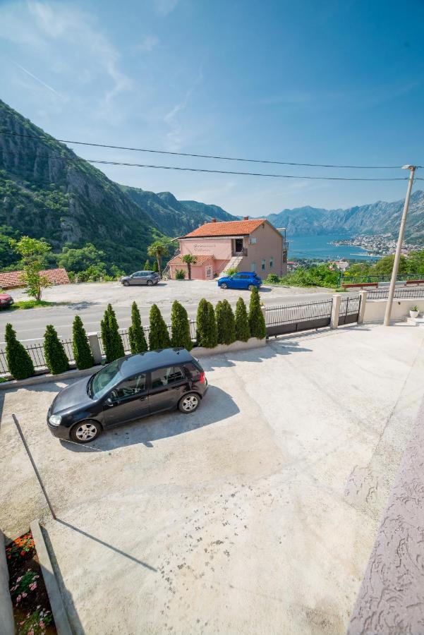 Boka Bay 2 Apartment Kotor Exterior photo